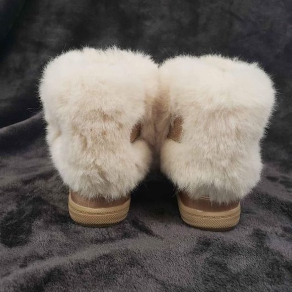 Maggie and Zoe Faux Fur Boots Girl Size 8 Rose Gold - Picture 5 of 10